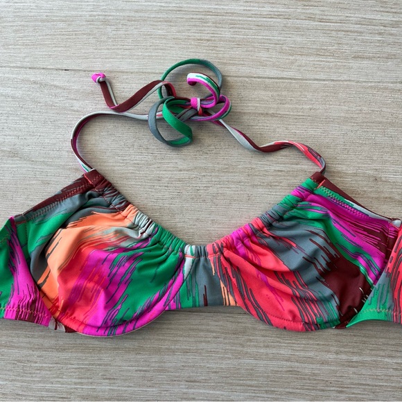 Madewell Electric Ikat Bikini set. Madewell J.Crew colorful bikini set. - Picture 9 of 10